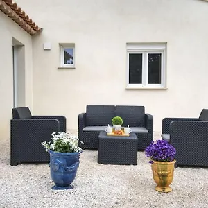 Appartement Appt P2 De 1 A 6 Pers A Rognac