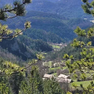 Hébergement de vacances Terre Rouge Boulc