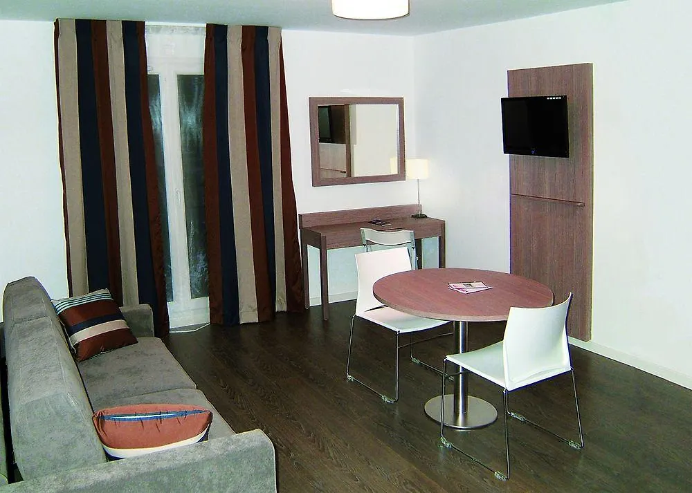 Zenitude Hotel Residences Roissy Village 3*, Roissy-en-France France