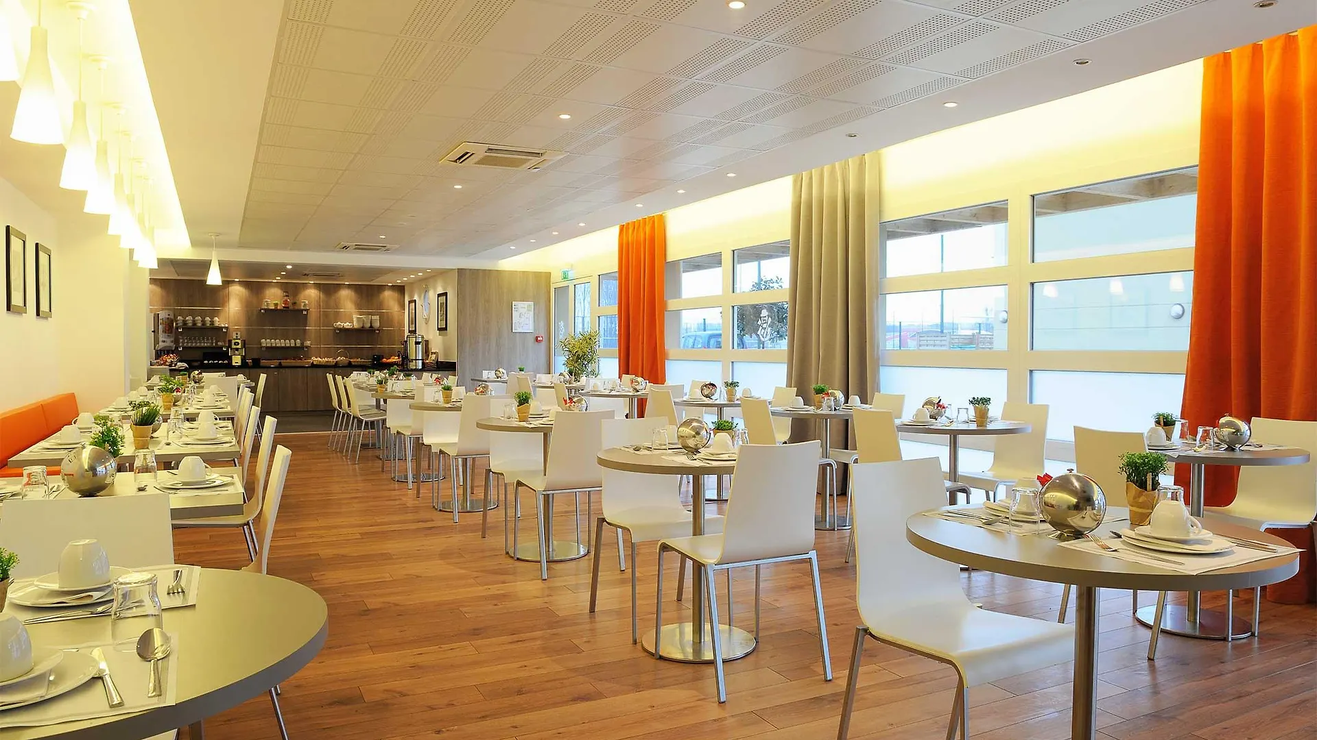 Zenitude Hotel Residences Roissy Village 3*, Roissy-en-France France