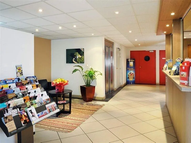 Zenitude Hotel Residences Roissy Village
