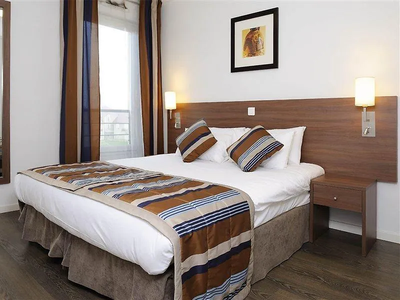 Zenitude Hotel Residences Roissy Village Aparthotel Roissy-en-France