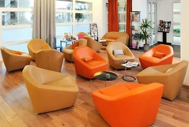 Zenitude Hotel Residences Roissy Village Aparthotel