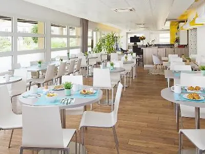 Zenitude Hotel Residences Roissy Village 3*, Roissy-en-France France